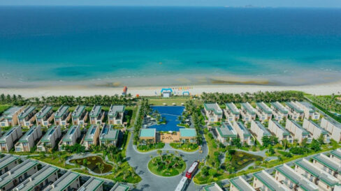 wyndham garden cam ranh