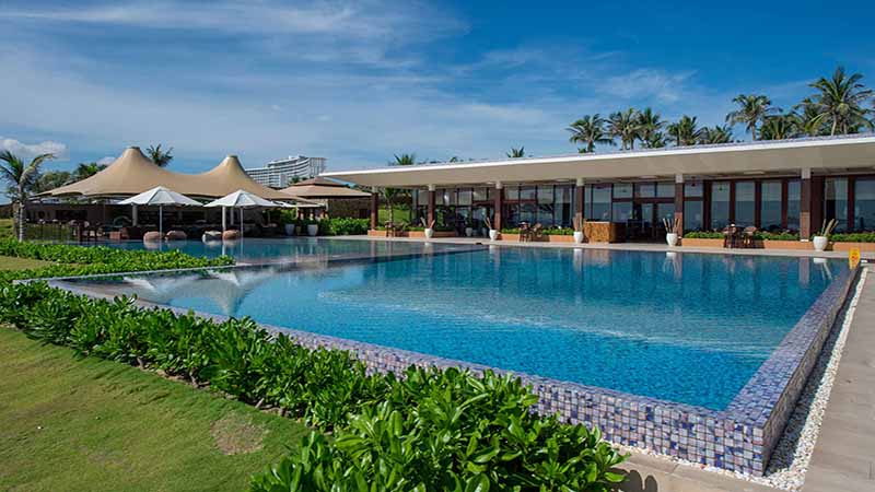 Hồ Bơi Sang Trọng Dành Riêng Cho Khách ở Biệt Thự Và Căn Hộ
