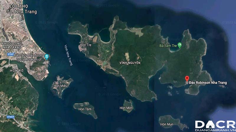 Đảo Robinson Nha Trang: Năm 2024, Đảo Robinson Nha Trang không chỉ là một điểm đến đẹp như trong truyền thuyết, nó còn là một khu nghỉ dưỡng cao cấp với đầy đủ các dịch vụ tiện ích và hoạt động giải trí tuyệt vời trên bãi biển xanh biếc tuyệt đẹp.