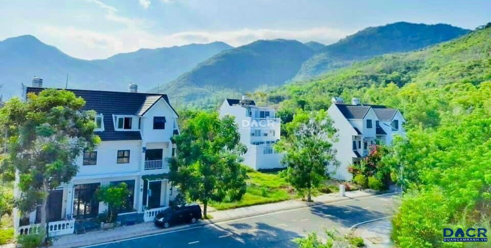 Nhà phố Golden Bay Hưng Thịnh Cam Ranh thực tế